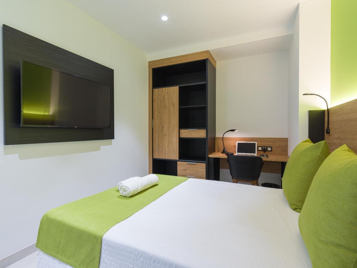 Hotell Mg Poniente 3*