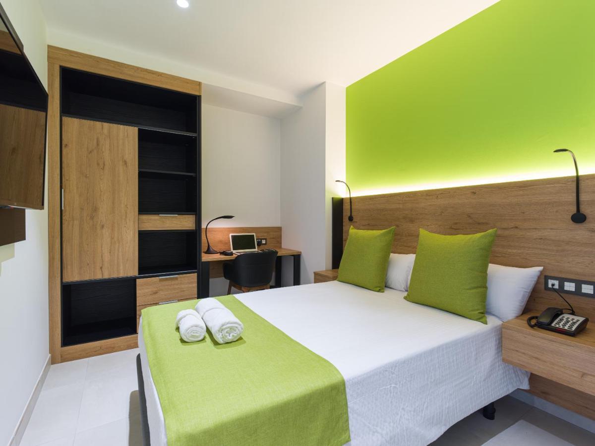 Mg Poniente Hotell